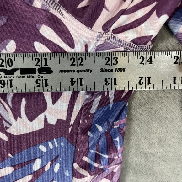 32 Degrees Cool Swim Top Womens XXL Long Sleeve UPF 50 Sun Protect Purple Leaves - Picture 2 of 8